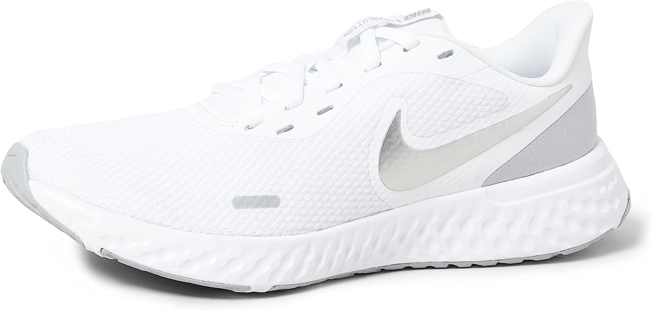 Nike Women's Revolution 5 Wide Running Shoe | Amazon (US)