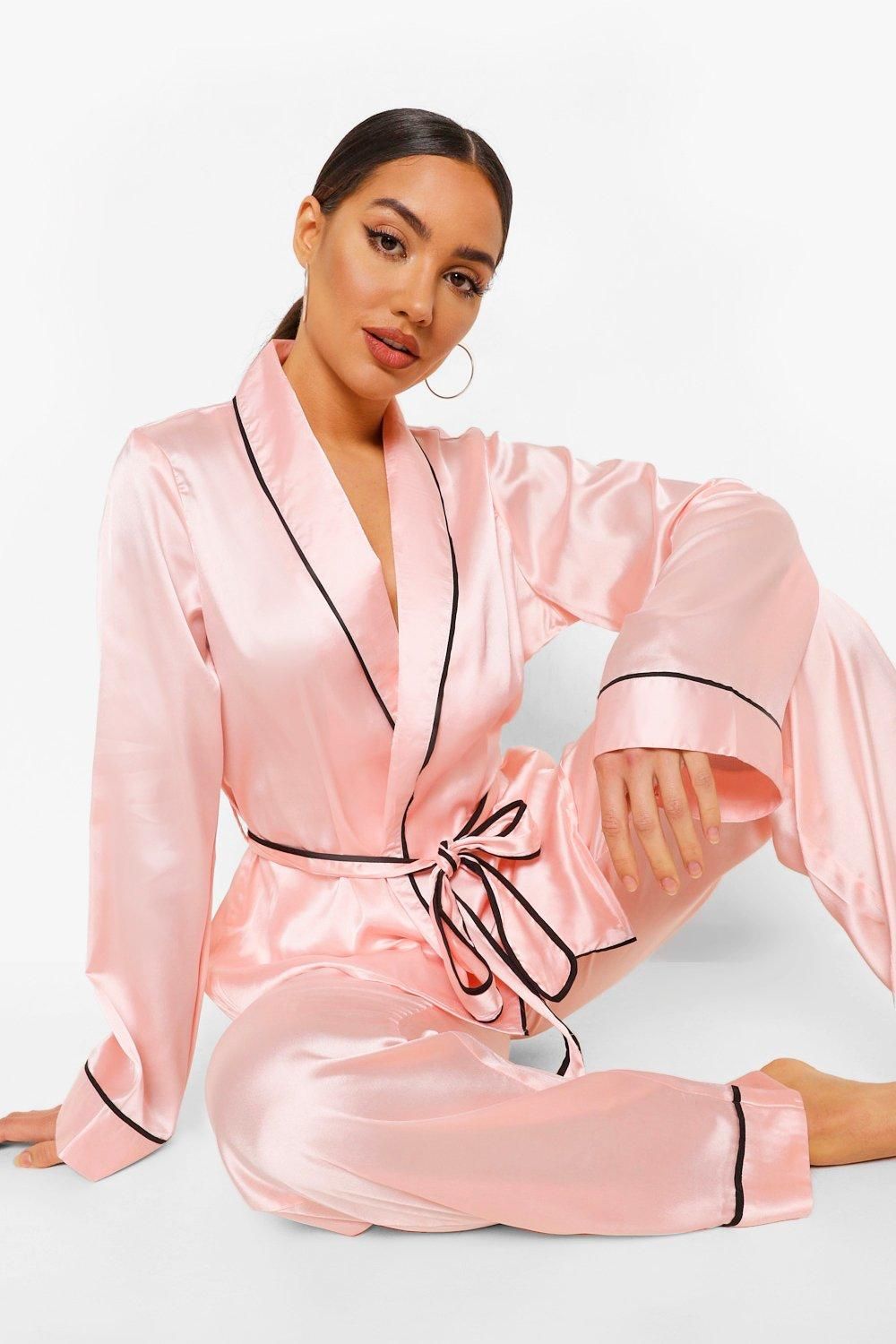Womens Pipe Wide Sleeve Satin Belted Robe - Pink - 6 | Boohoo.com (US & CA)