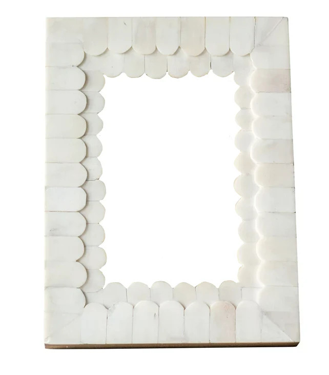 SCALLOPED FRAME | 305 Deco Living & Co