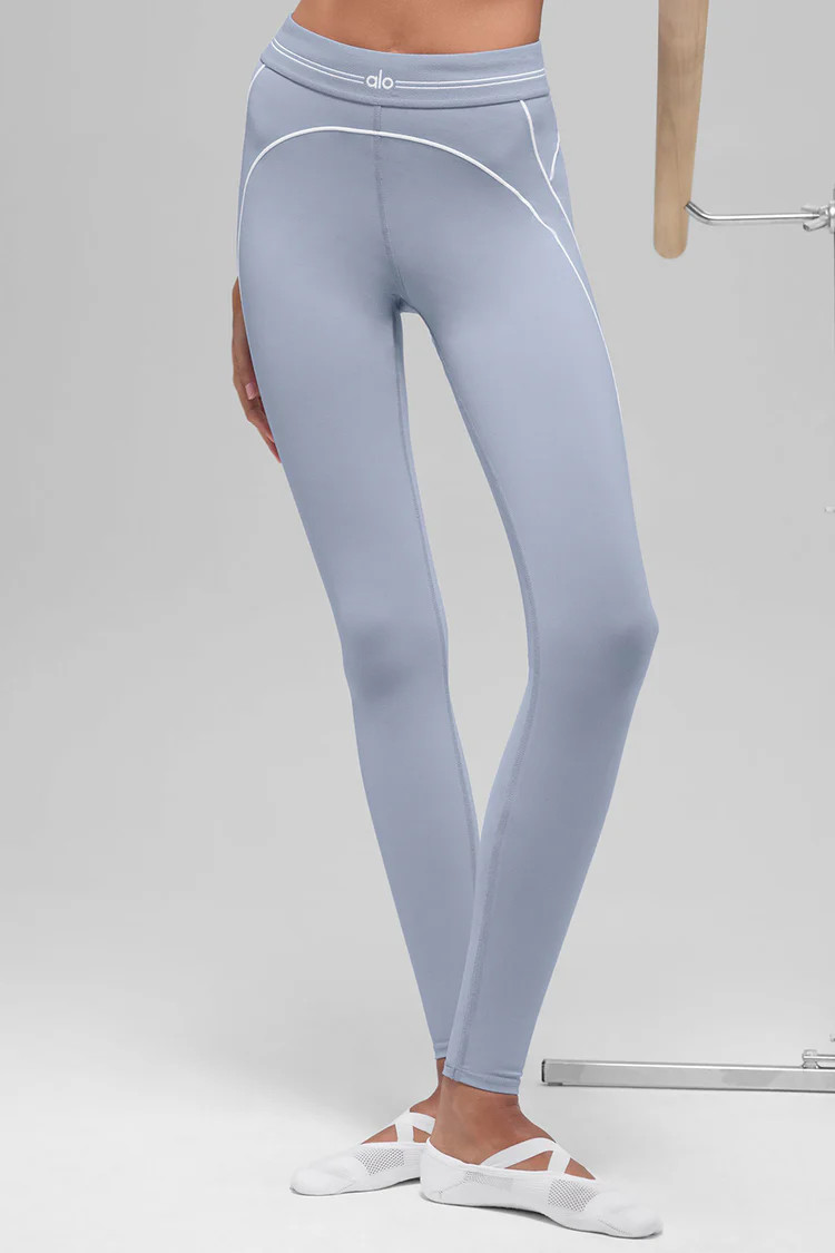 Airbrush High-Waist Heart Throb Legging | Alo Yoga