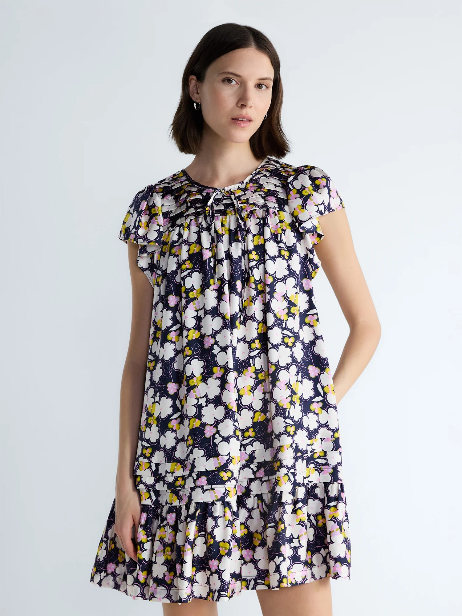 Free Assembly Women's and Women's Plus Pleated Silk Mini Dress with Flutter Sleeves, Sizes XS-4X | Walmart (US)