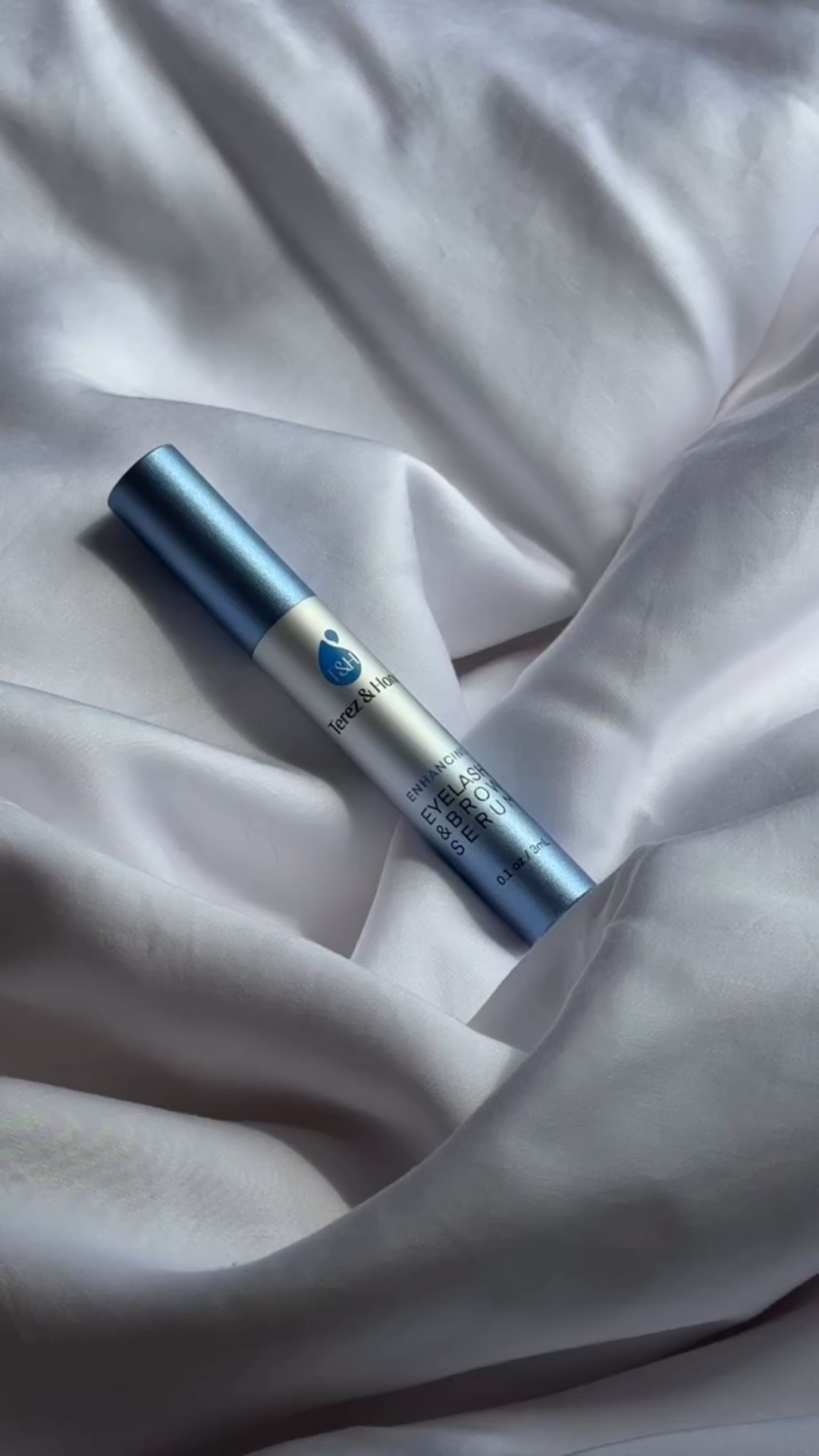 Say goodbye to ordinary and hello to extraordinary! Our Eyelash & Brow Enhancement Serum is designed to give you the lush lashes and bold brows you deserve. With gentle, natural ingredients, it’s the perfect addition to your beauty routine. Time to shine! 

@terez.honor 

#BeautyBoost #LashesOnFleek #BrowMagic #Ad