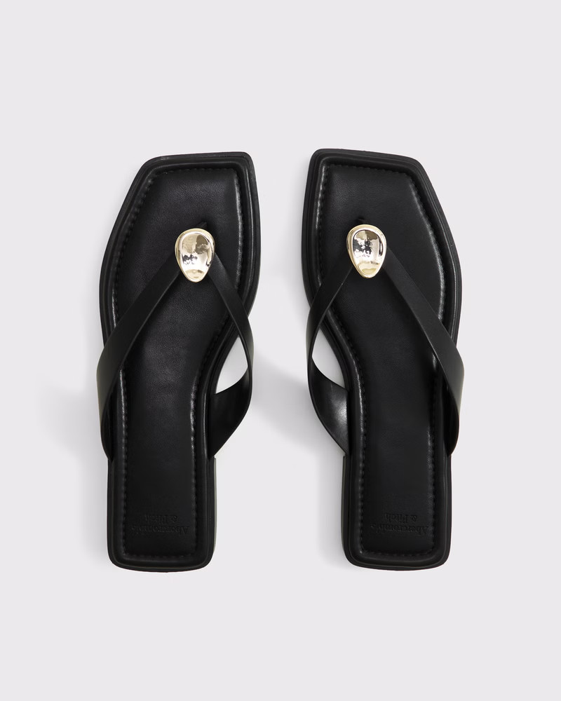Hardware Thong Sandals | Abercrombie & Fitch (US)