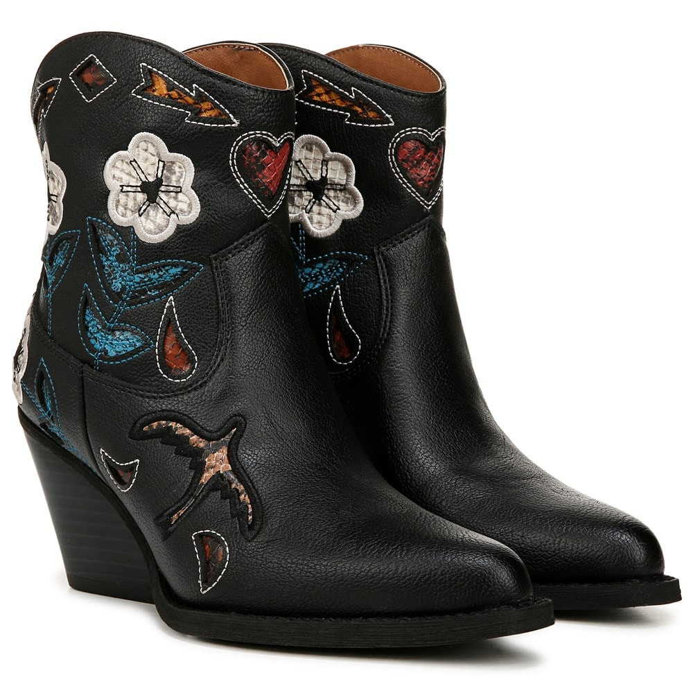 Women's Roslyn Western Bootie | Famous Footwear