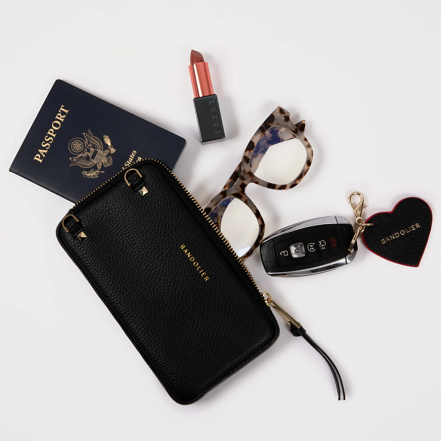 Pebble Leather Expanded Pouch Black/Gold | Bandolier