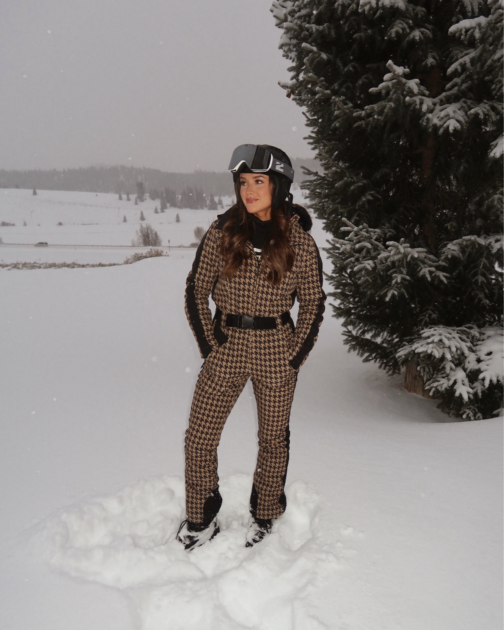 Keystone ‘25!! My first ski trip called for a cute ski suit 🎿⛷️ 

#LTKStyleTip #LTKSeasonal