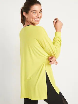 Long-Sleeve UltraLite All-Day Performance Tunic T-Shirt for Women | Old Navy (US)
