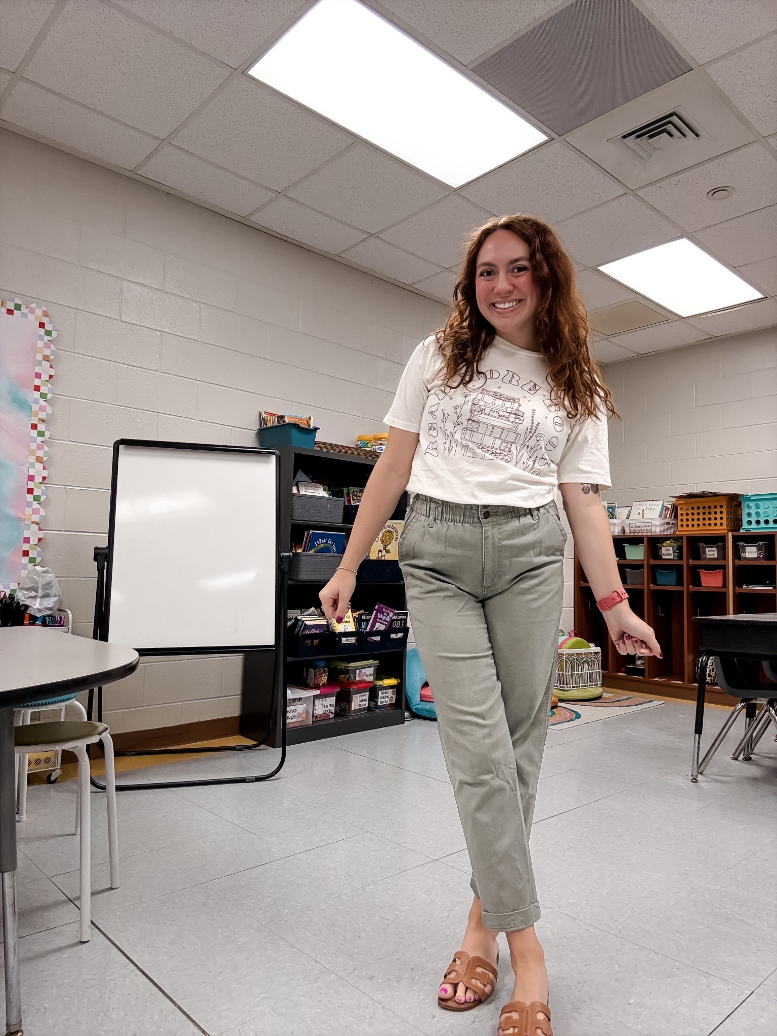 Teacher outfit, teacher style, teacher fashion, work pants, work style, reading teacher shirts, teacher tees, teacher T-shirts

#LTKFindsUnder100 #LTKWorkwear #LTKFindsUnder50