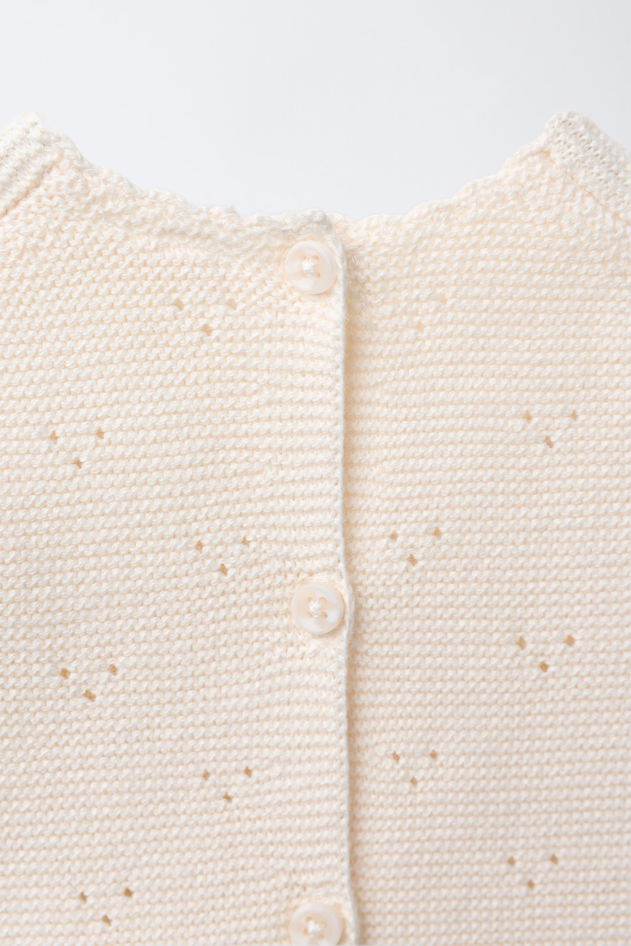 KNIT JUMPER WITH EMBROIDERED FLOWERS | Zara UK