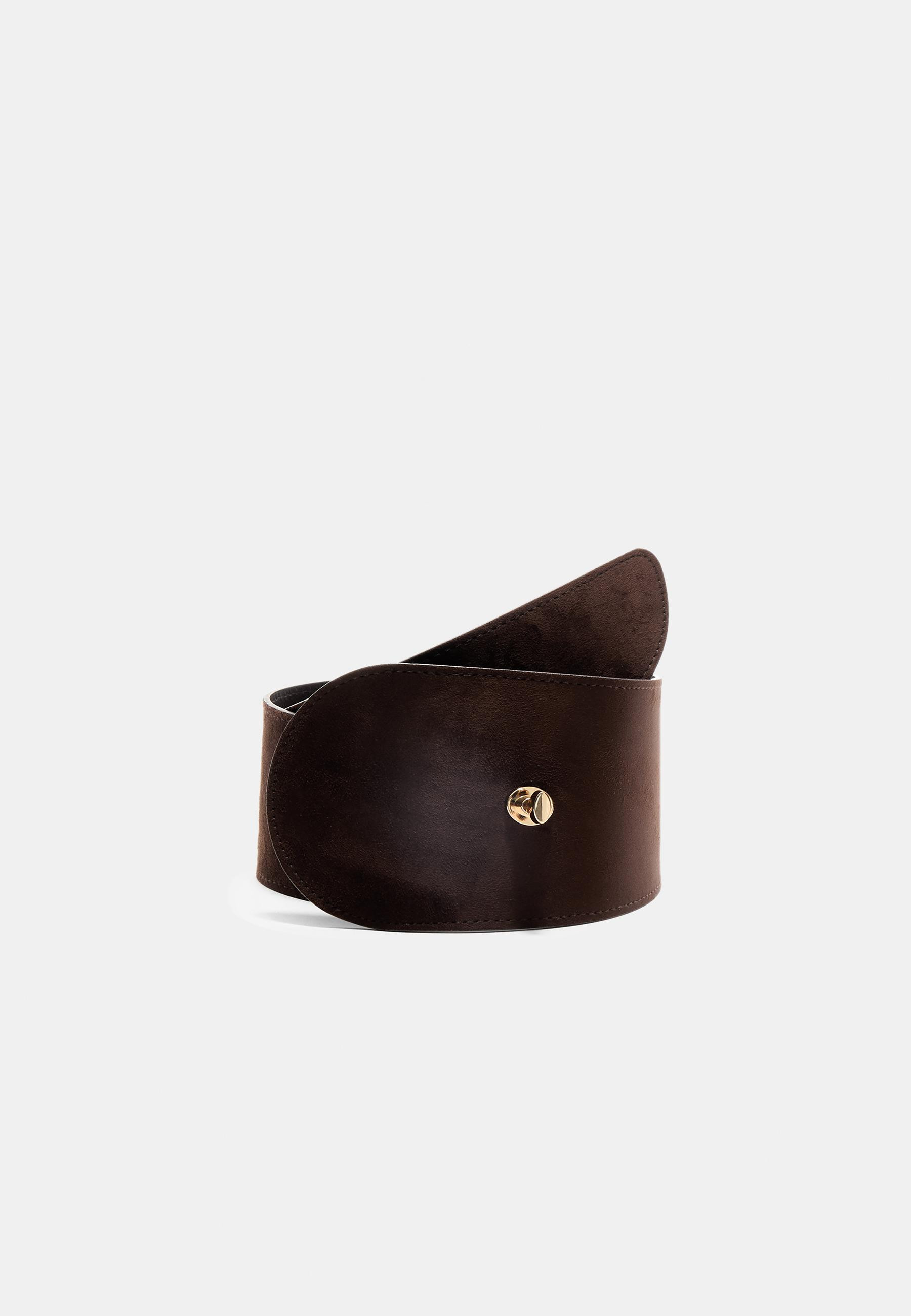 Wide belt with metal clasp - Women's fashion | Stradivarius United Kingdom | Stradivarius (UK)