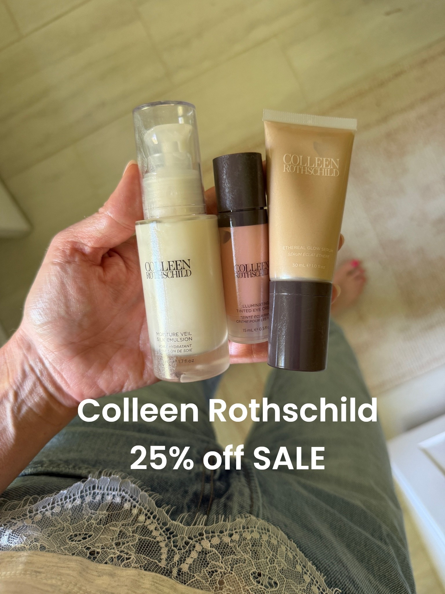 Christmas In July Sale! Had to try these products everyone was telling me to buy! And yes they are all awesome. 
Color champagne for glowy serum!