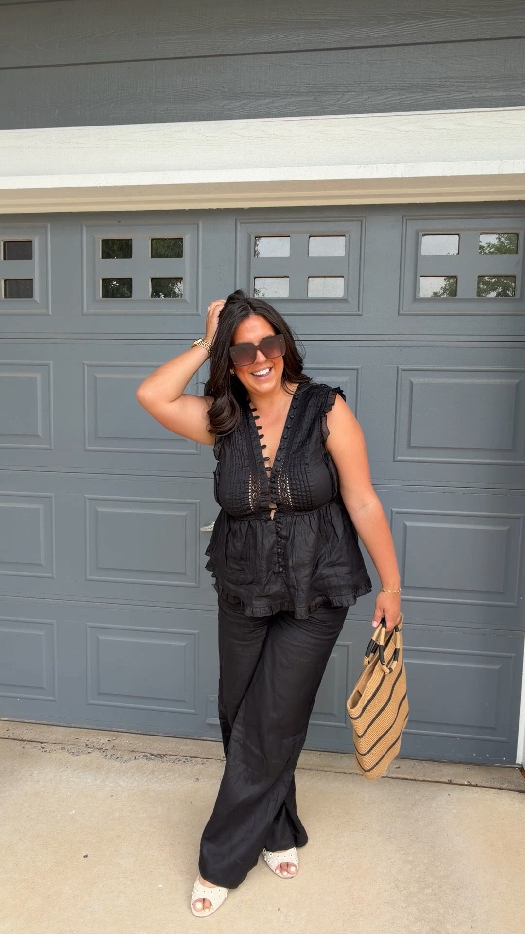 Fun summer outfit for date night ☀️ this set is light weight and airy

I went up a size since @Chicwish clothes tend to run small. I’m wearing an XL. It’s a bit snug in the top if you’re blessed in the chest like me, but also nothing is going anywhere so it’s fine 😂