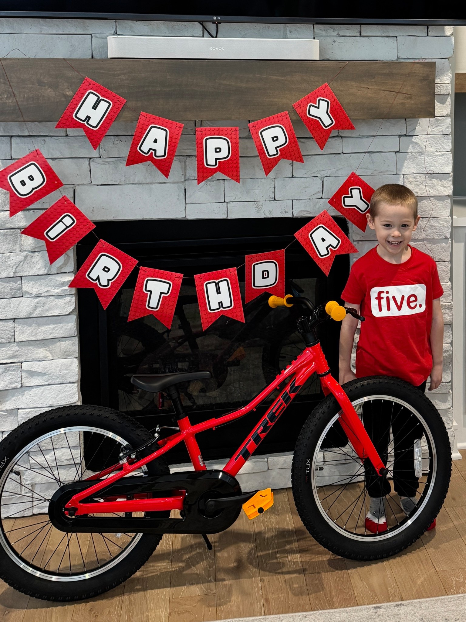Lego birthday party for boys - Lego happy birthday sign and “five” shirt linked! 

Toddler boys / birthday party decor / kids bike 


#LTKKids