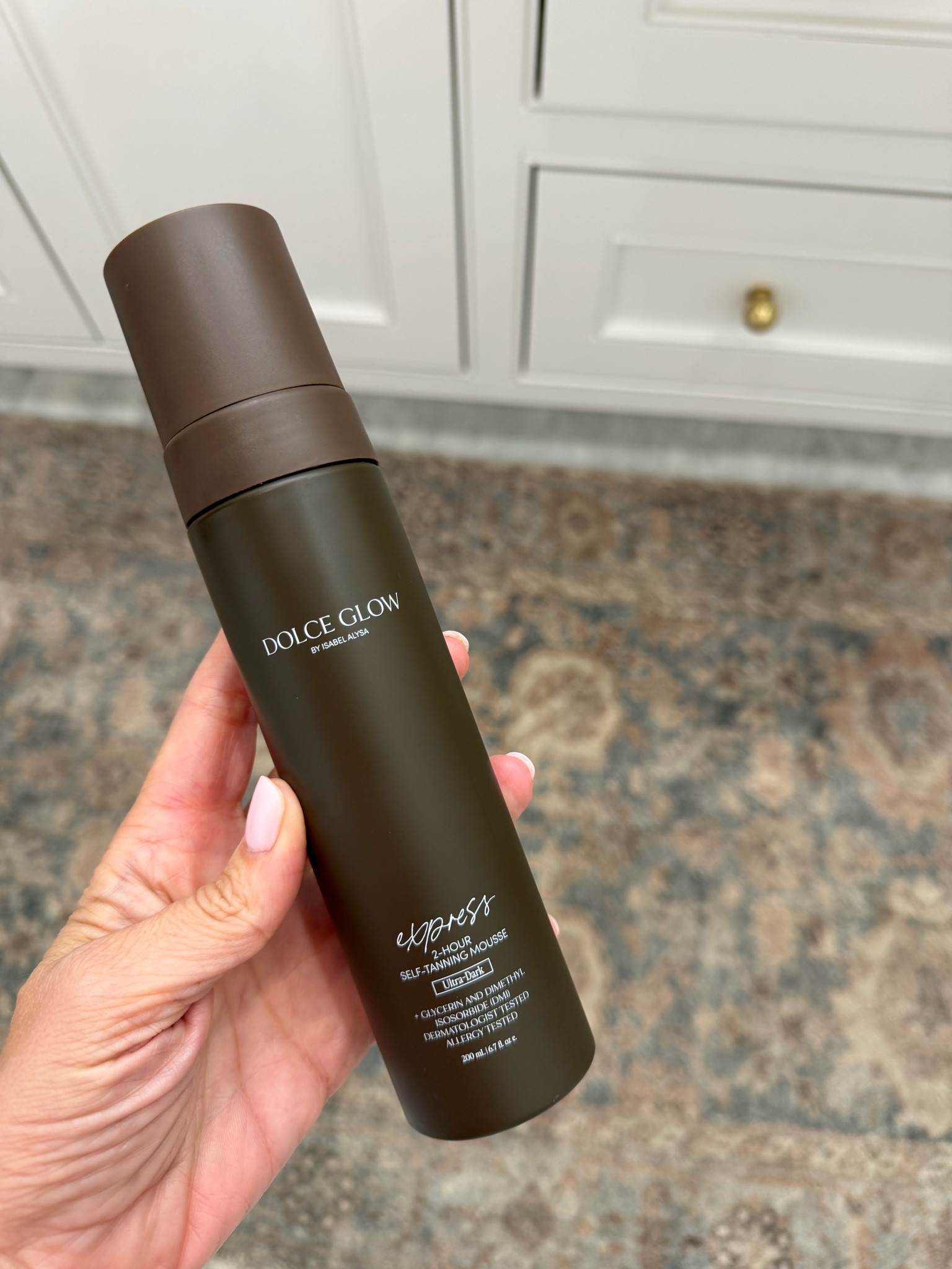 Self tanner