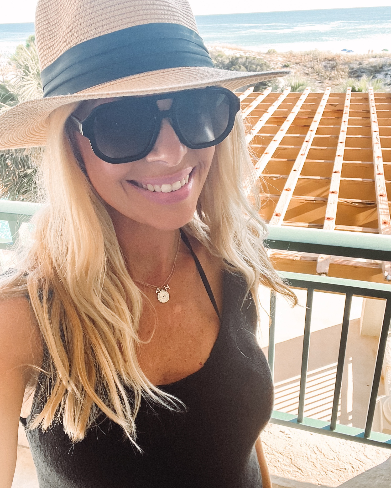 Fall Break Vacay Style 🌞 
Now time to beak out fall attire 🙌

#LTKFindsUnder50 #LTKFindsUnder100 #LTKOver40