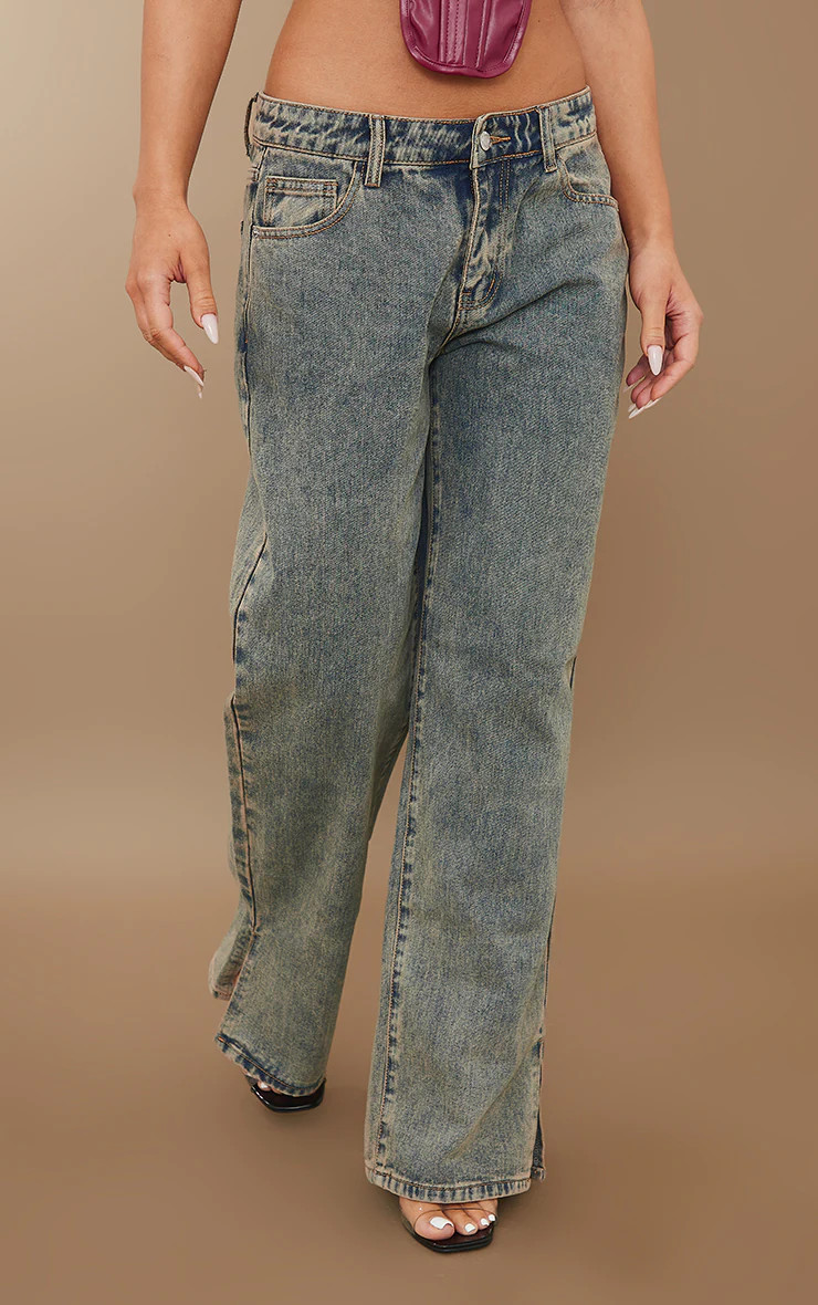 Vintage Wash Mid Rise Split Hem Jeans | PrettyLittleThing UK