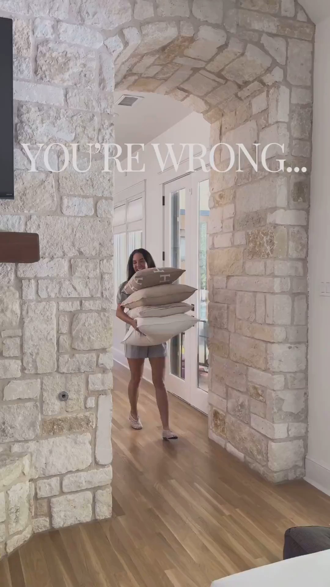 ✨ Items that make my home look luxury — without the price tag.
It’s all in the textures and tones: layered rugs, tailored pillows, and those subtle details that instantly elevate any space. All Amazon, all timeless.

#AmazonHome #AmazonFinds #AmazonFavorites #AffordableLuxury #HomeDecor #NeutralHome #AmazonMostLoved #HomeInspo #CozyHomeDecor #InteriorStyle #LTKDecor #LTKStyleTip 

#LTKSeasonal #LTKFindsUnder50 #LTKHome