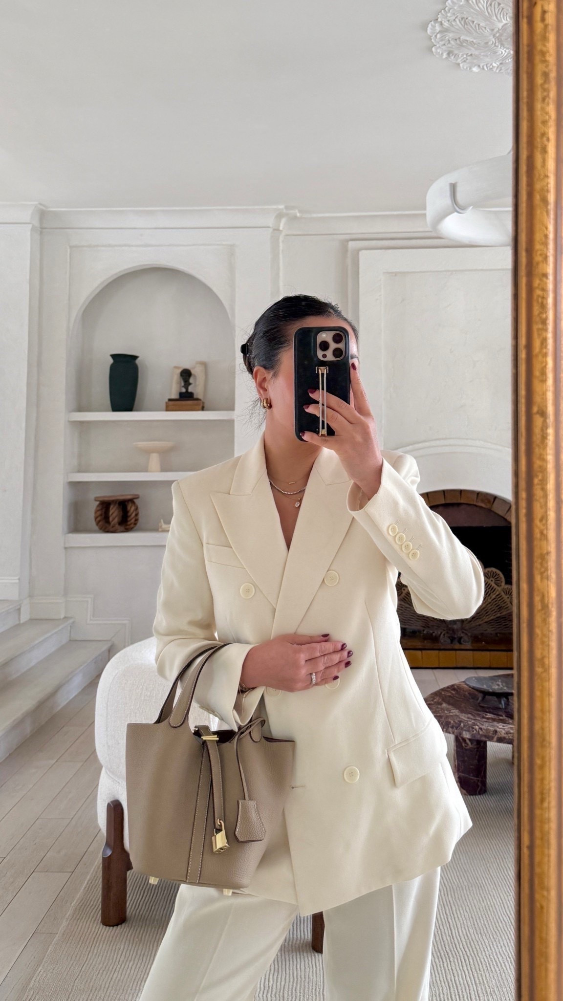 This Amazon bag is high quality, simple and elegant. Easy to wear with all outfits and all seasons. 



#LTKgrwm #LTKPetite #LTKootd