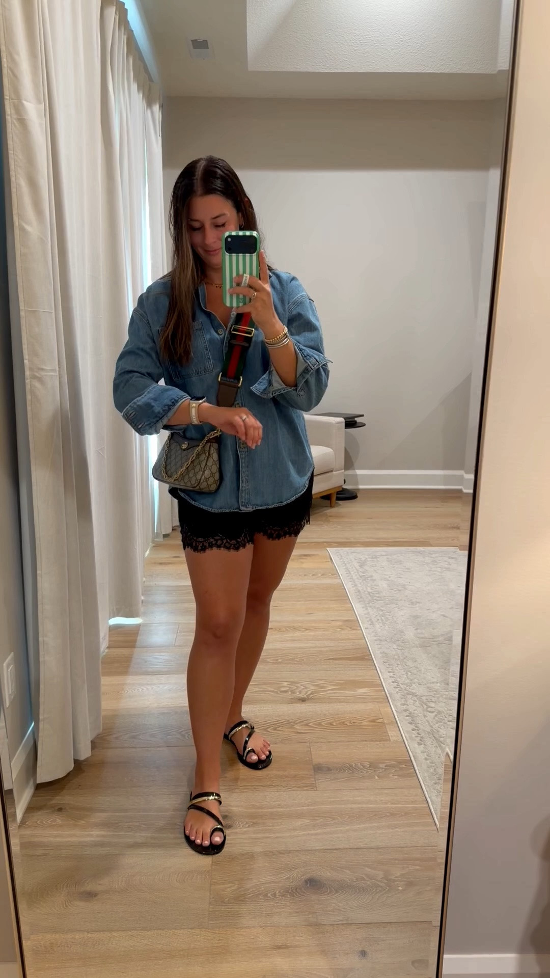 Girls night out outfit // casual chic style