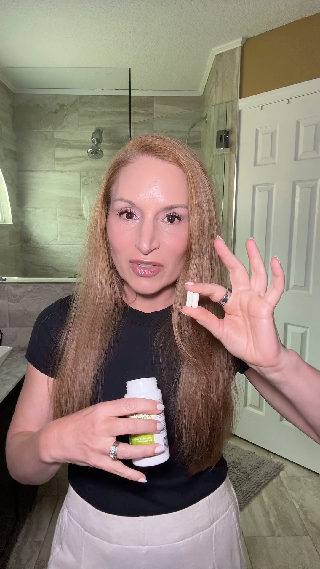 Trying a collagen supplement that combines collagen + colostrum + L-carnitine. I like that it’s only 2 capsules. 💊💊






#LTKBeauty #LTKfitnessgoals #LTKOver40