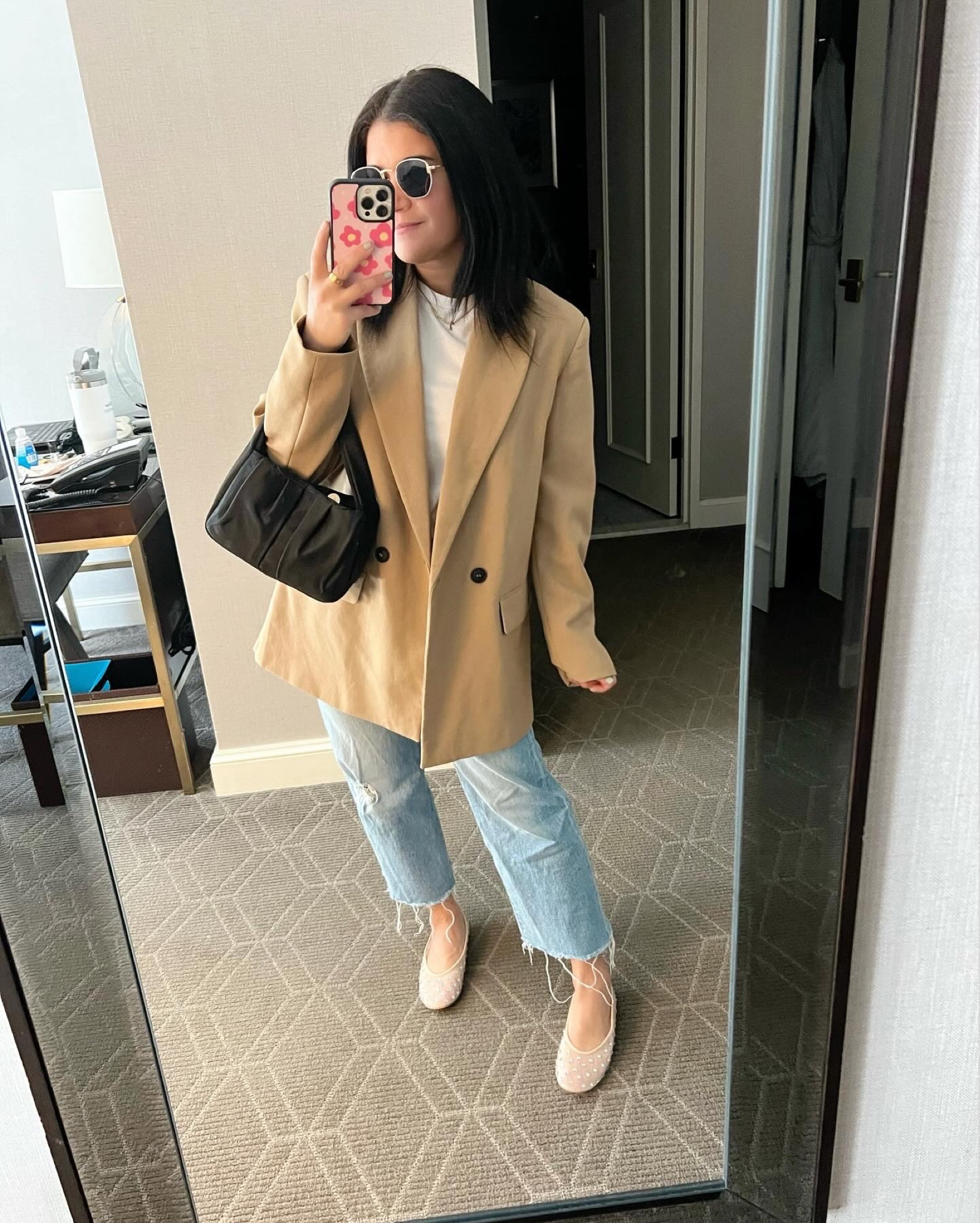 Dinner outfit - oversized blazer, Levi’s ribcage straight leg jeans, embellished mesh ballet flats 

#LTKfindsunder50 #LTKfindsunder100 #LTKshoecrush