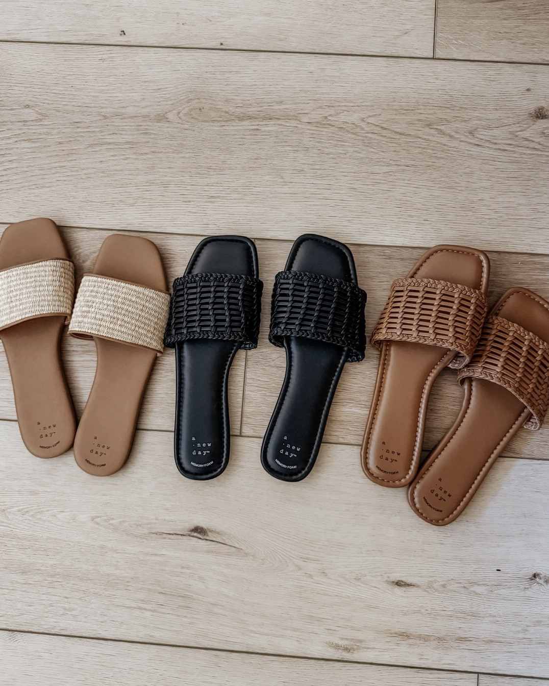 @Target sandals and clothing finds I’m loving for summer! Perfect for an upcoming summer vacation at the beach. 🥥🐚🌊

Neutral sandals, resort wear, vacation outfit inspo

#LTKootd