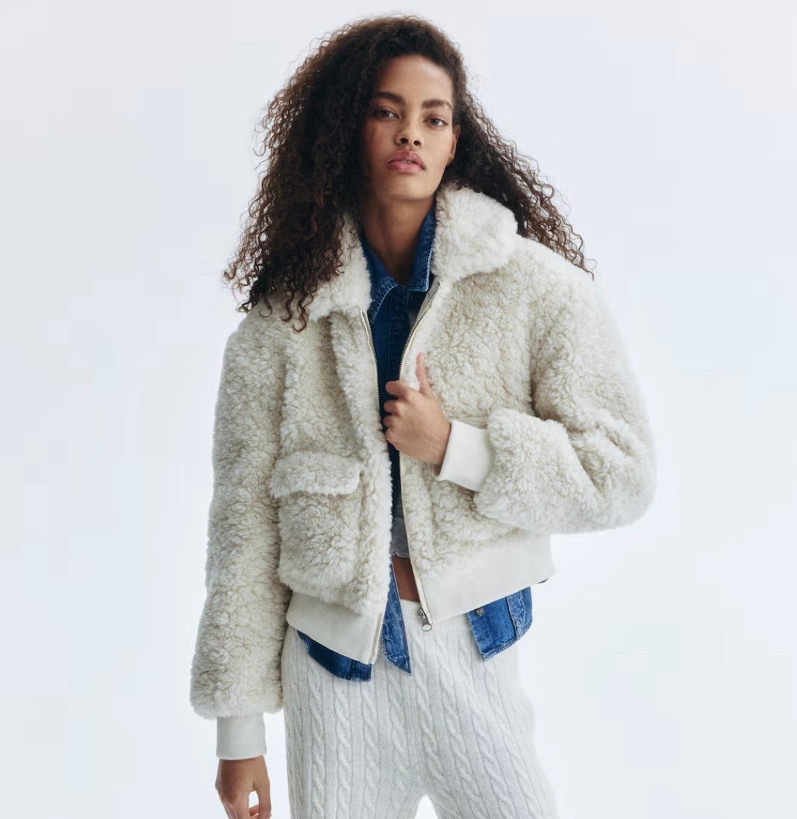 
Women’s coat, women’s jacket, fluffy jacket, white jacket, warm coat, white fluffy coat

#LTKHoliday #LTKSeasonal #LTKFindsUnder100