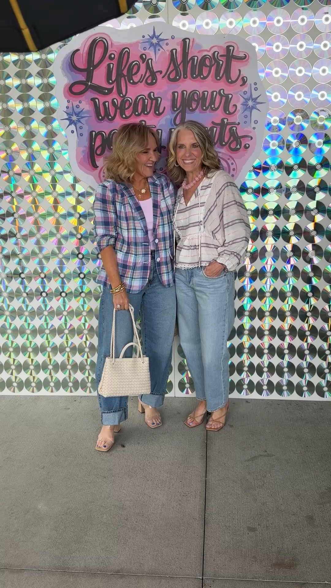 Girls night out with Levi’s and Shopbop
@levi @Shopbop 

#LTKOver40 #LTKgrwm #LTKootd
