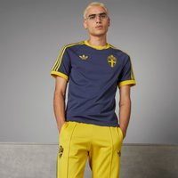 Sweden Adicolor 3-Stripes T-Shirt | adidas (UK)