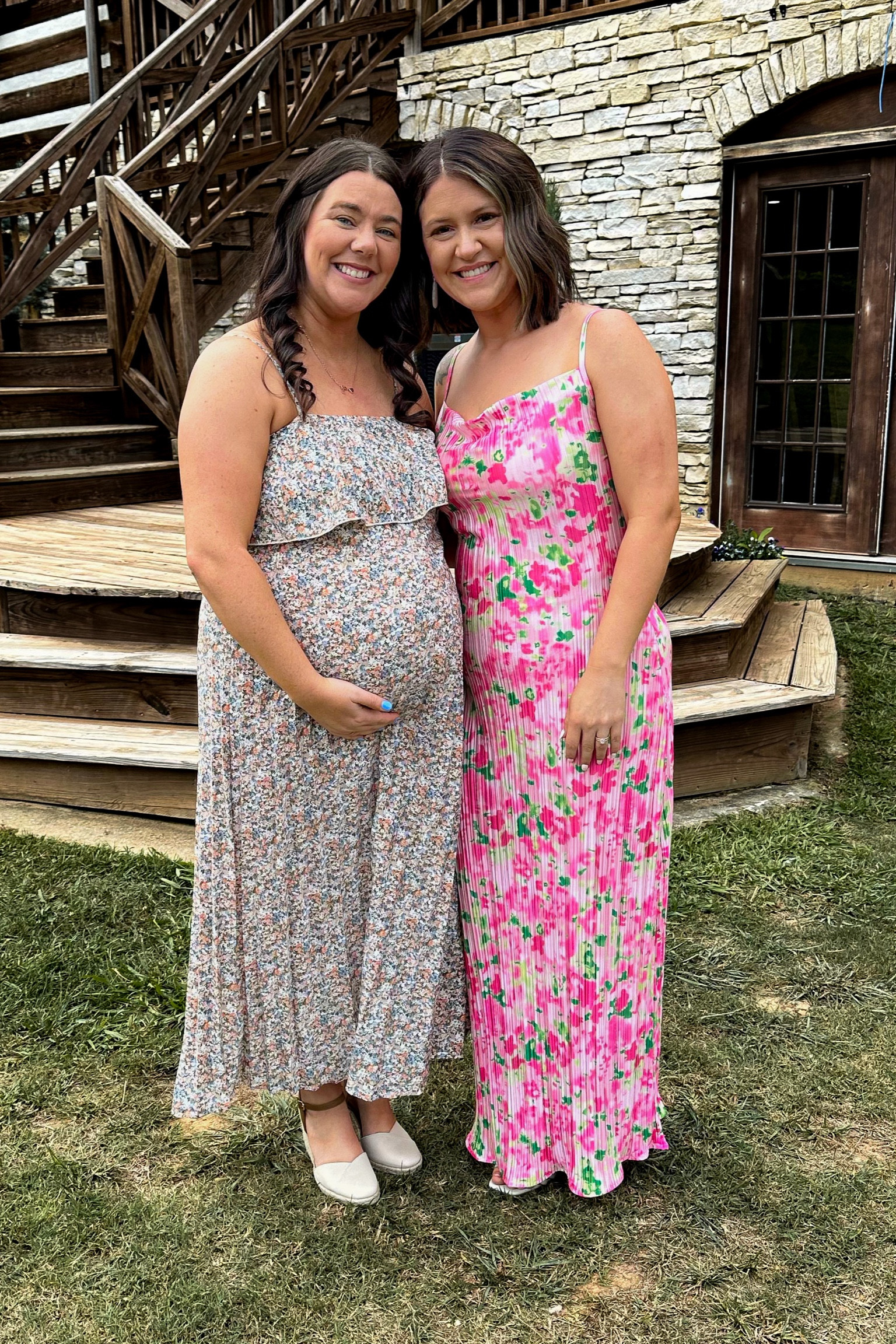 My best friend is in a medium in her maternity dress.

I'm in a medium as well.

#LTKWedding #LTKMidsize #LTKFindsUnder50