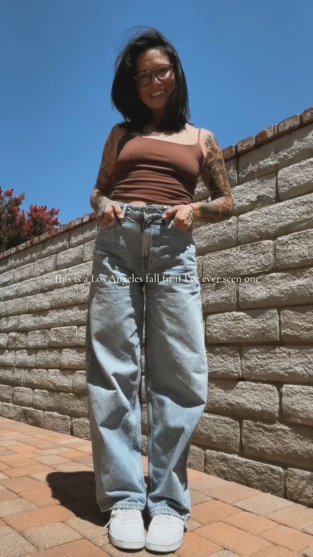 My new favorite 90’s jeans! And my always-on-rotation Amazon tank comes 

#LTKFindsUnder50 #LTKStyleTip