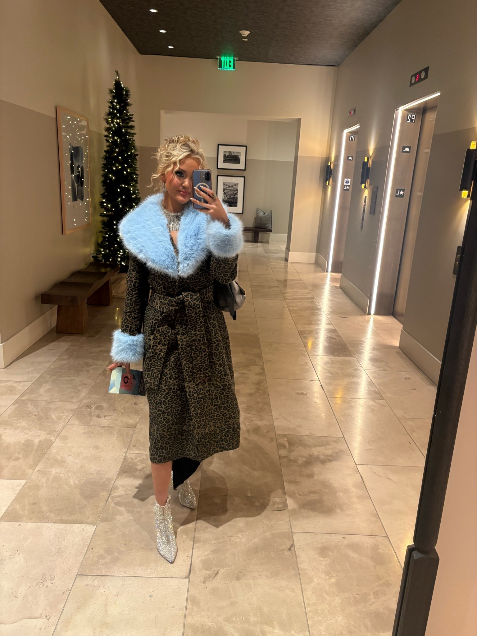 My fav coat this winter! 

#LTKSeasonal #LTKHoliday #LTKootd