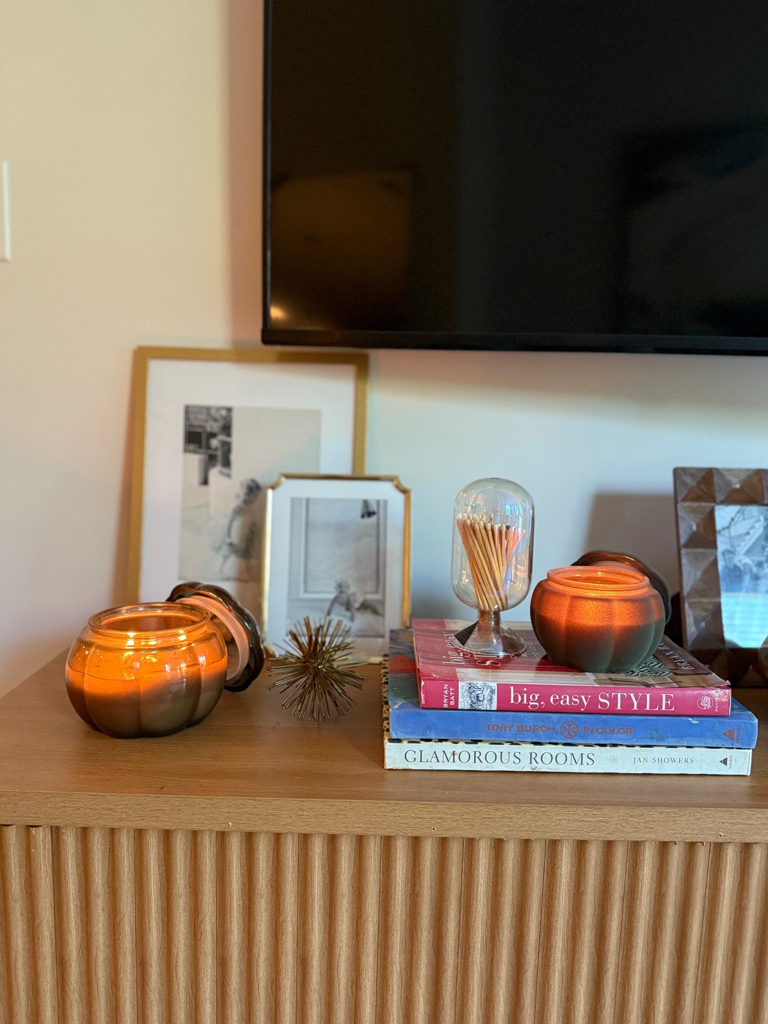 I think it’s kind of strange that they made this scent in a pumpkin instead of a Christmas tree, but I still love them and shockingly they’re still available in all three sizes. 