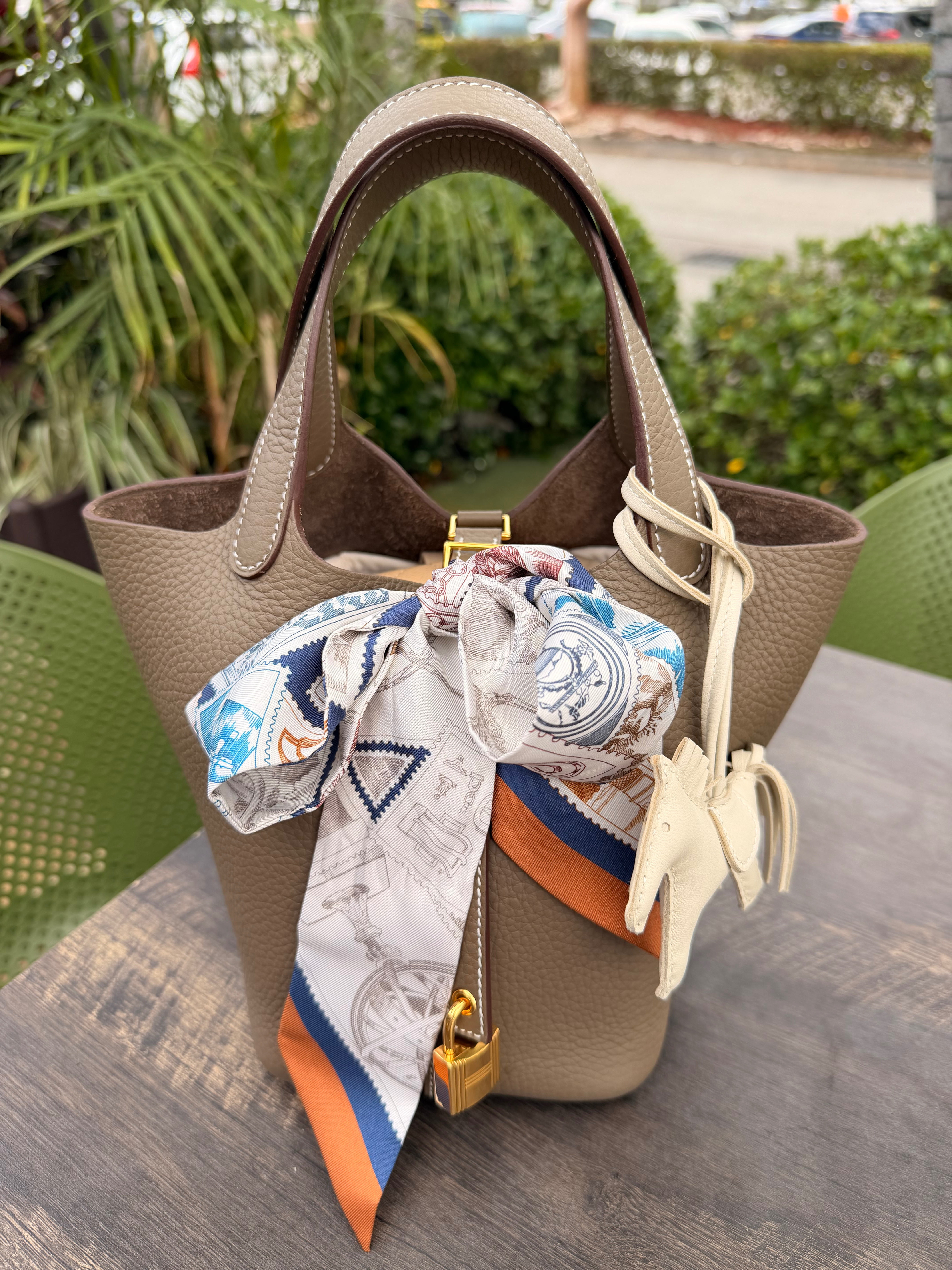
I love my hermes Picotin, I have it in 3 colors and it’s one of my most used bags, super easy to transition from day to night. Hermes bucket bag, Hermes picotin 18, hermes bag, Summer bag, spring bag, fall bag. 

 #LTKgrwm #LTKootd