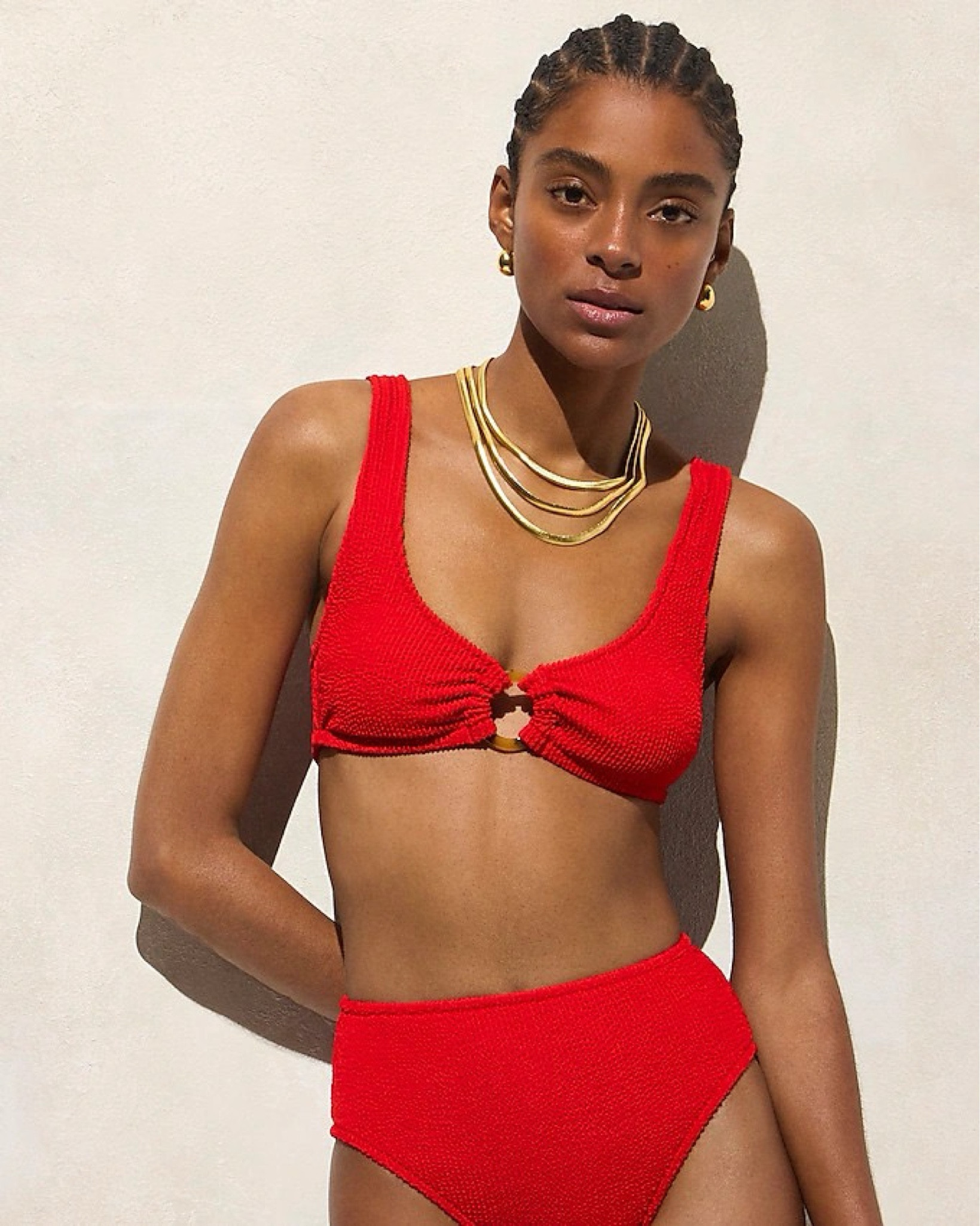 Red scrunch bikini 

Hunza G dupe 

Spring break 
High waisted bikini 
High waist swim

#LTKFindsUnder100 #LTKStyleTip #LTKSwim