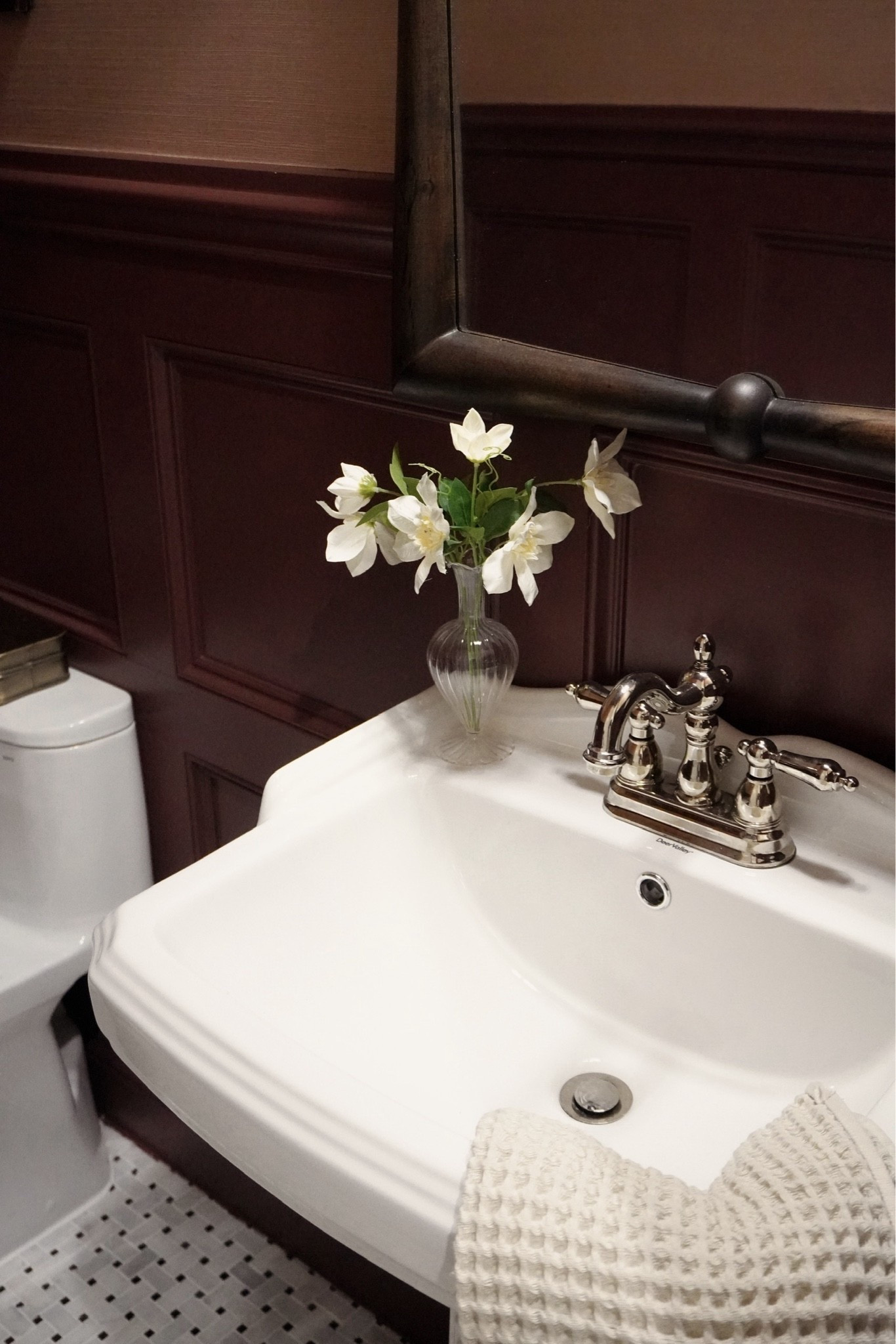 Powder bath inspo!

design inspo, powder bath inspo, bathroom diy, bathroom inspo

#LTKSeasonal #LTKHome