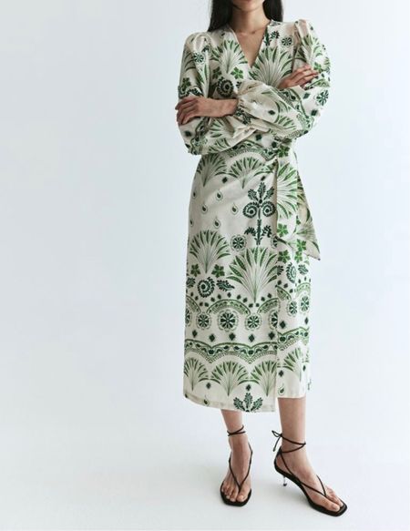 Green patterned cotton midi wrap dress 

#LTKSeasonal #LTKfindsunder50 #LTKstyletip