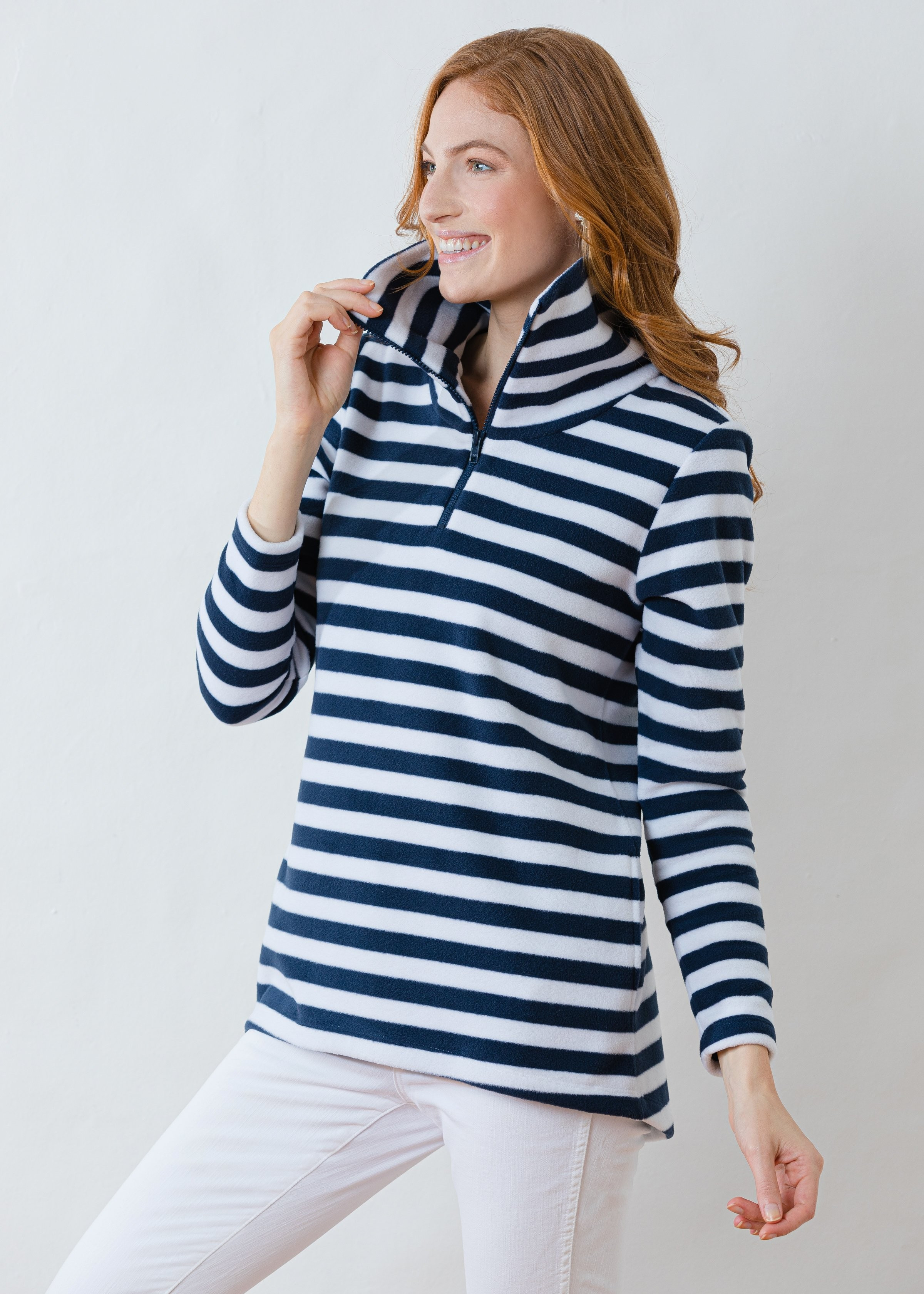 Prospect Pullover in Striped Fleece (Navy / White) | Dudley Stephens