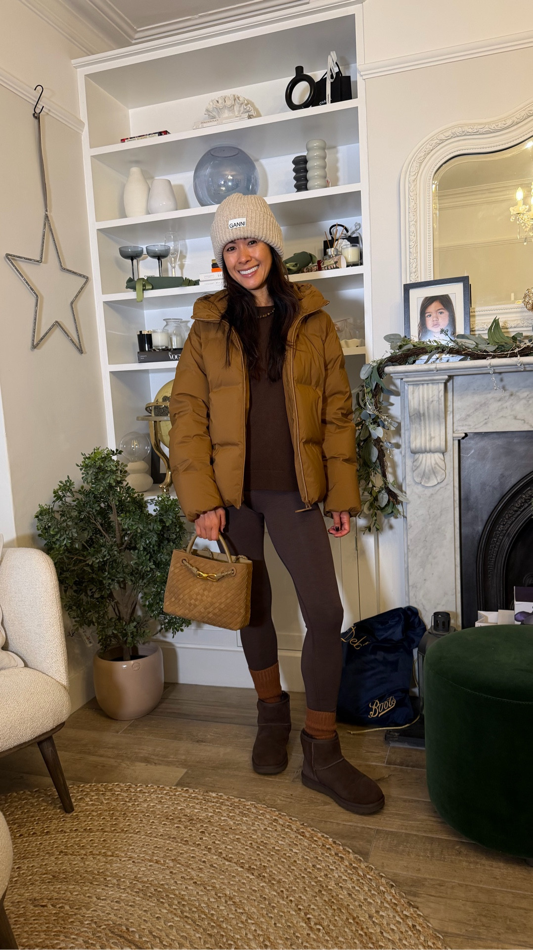 Black Friday sale on the Heat Tech Thermals, cashmere and seamless puffers! So so good. 
I wear XS in base layers,
Large in knits
Medium in puffers 

#LTKuk #LTKwinter #LTKCyberWeek