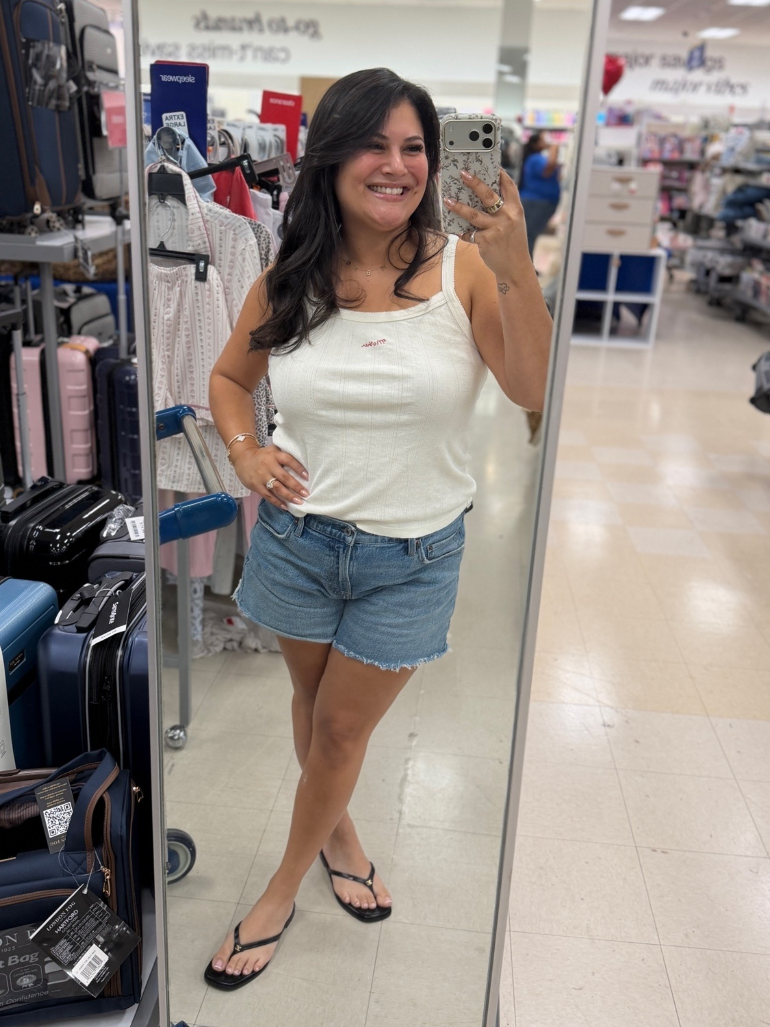 OOTD @abercrombie

#LTKdayinmylife #LTKootd #LTKmomlife