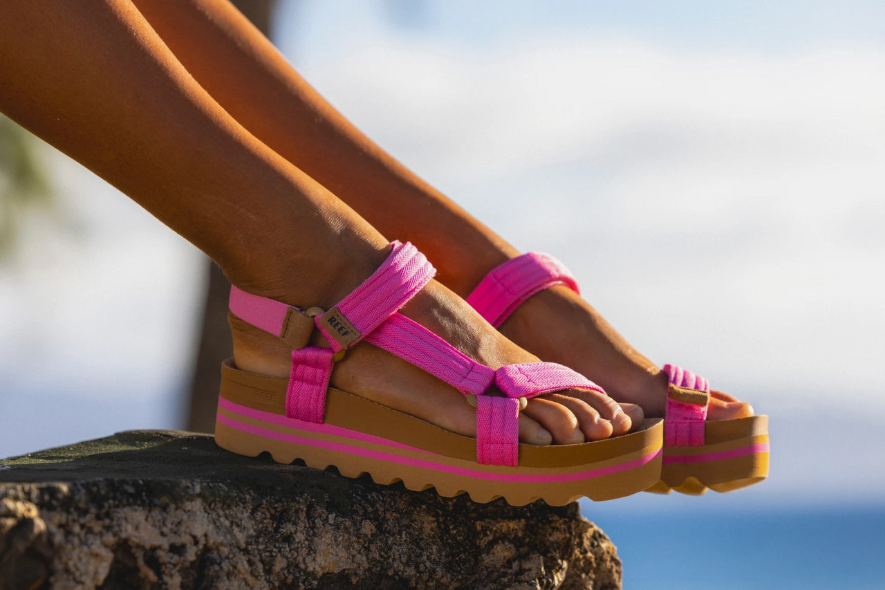 Women's Cushion Rem Hi Sandals in Malibu | REEF® | REEF