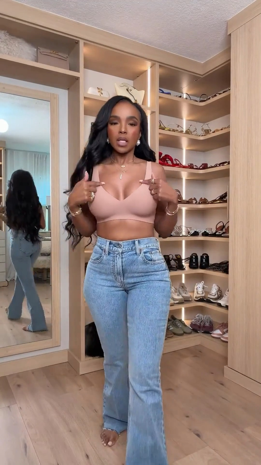 One of my favorite affordable everyday basics — this seamless bra from @Oeak is smooth, supportive, and perfect under fitted tops. Comfortable enough for all-day wear and easy to style with classic denim for a simple, effortless look.

Perfect for errands, everyday wear, layering under basics, and comfy weekend outfits.

📏 Sizing:
Bra (Small)
Height — 5’4” | 138 lbs | Bust — 34D | Waist — 27” | Hips — 40”

seamless bra outfit ideas, smoothing everyday basics, affordable must-have bras, casual denim looks, layering essentials, comfortable wardrobe staples

✨ Everything linked below for easy shopping

Follow me on Instagram and YouTube @kirasfashionfinds

#LTKgrwm #LTKPetite #LTKootd