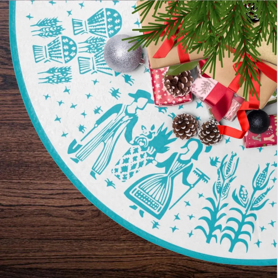 Butterprint Amish Pyrex Design Christmas Tree Skirt | Winter Decor, Holiday Decor, Christmas Home... | Etsy (US)