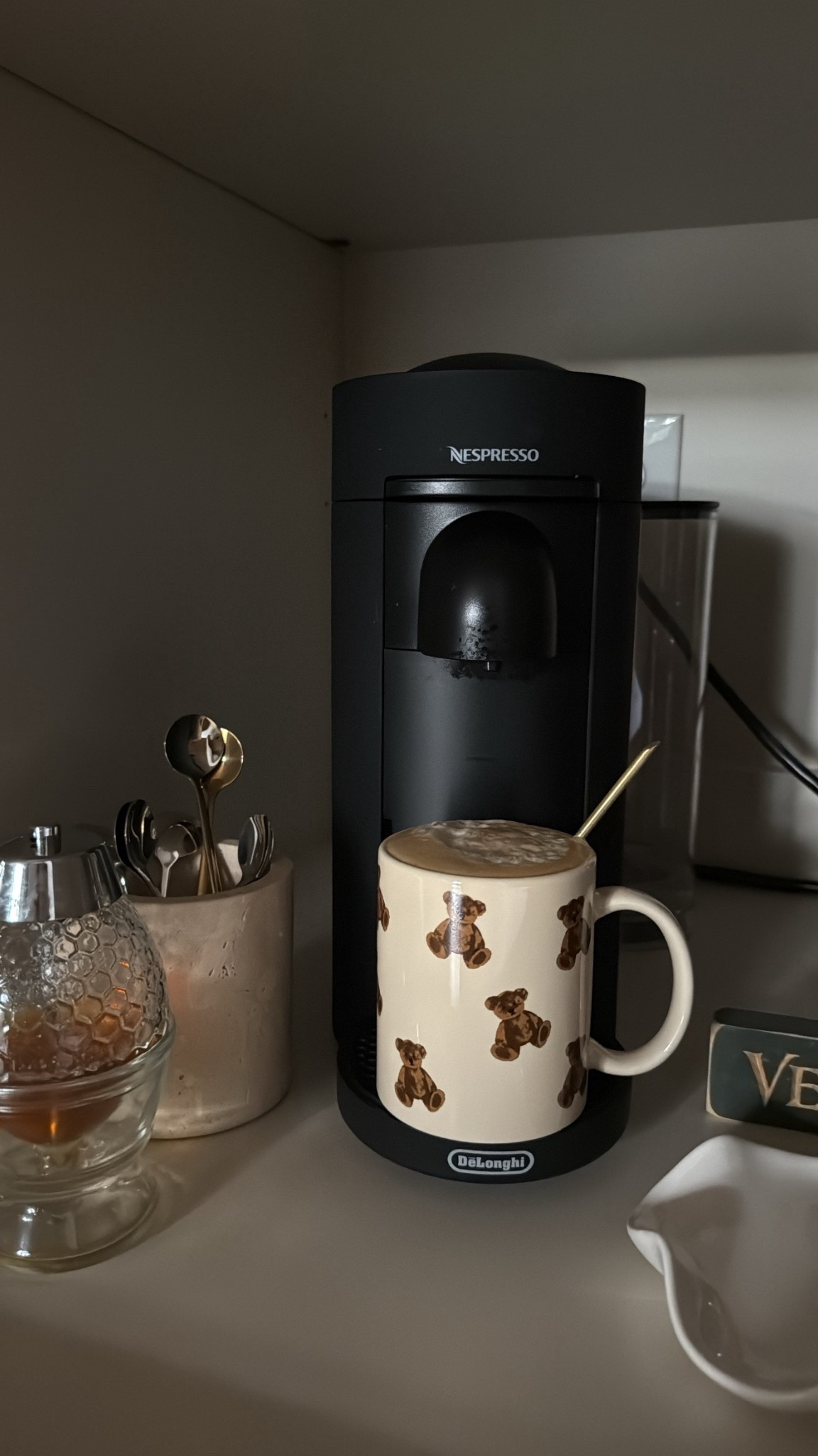 My espresso coffee corner! 

#home #kitchen 