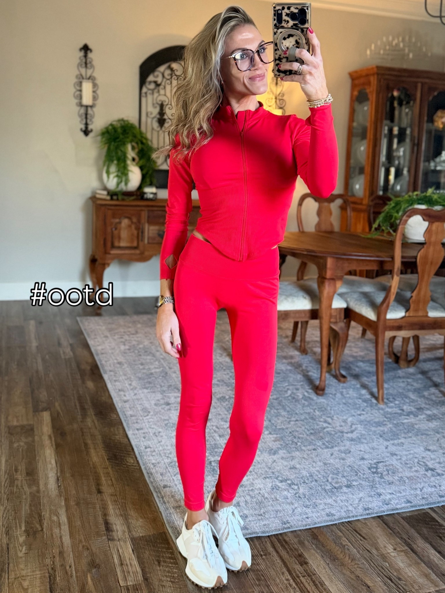 3 piece athletic set is perfect for the spring transition with chilly mornings and this color is so vibrant! # LTKfashion #LTKgrwm here are some similar ones 

#LTKfitnessgoals #LTKootd #LTKActive

#LTKActive #LTKstyletip #LTKfitness
