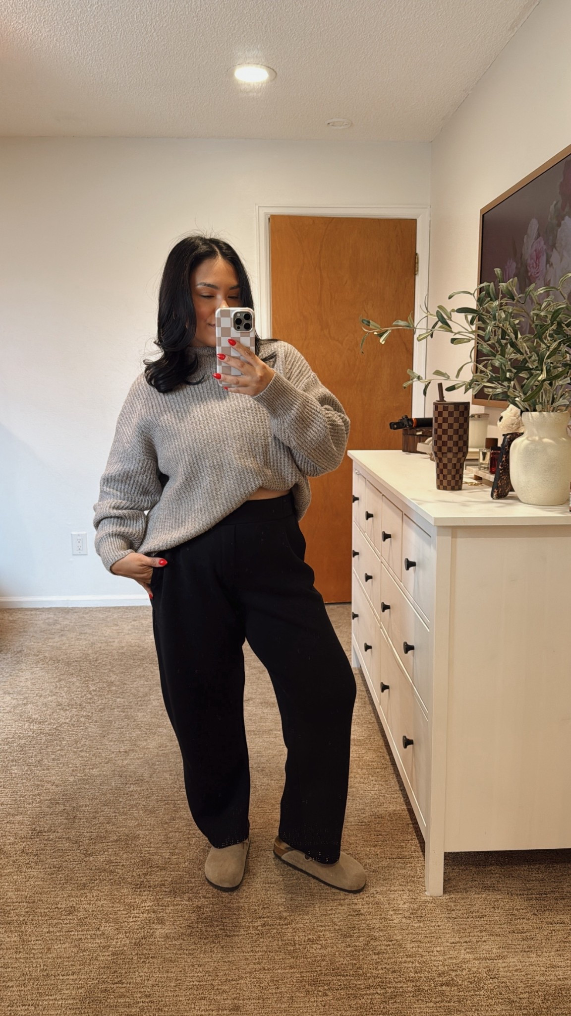 Old navy favs 
Pants - Medium 
Sweater - large

#LTKootd #LTKmomlife #LTKMidsize
