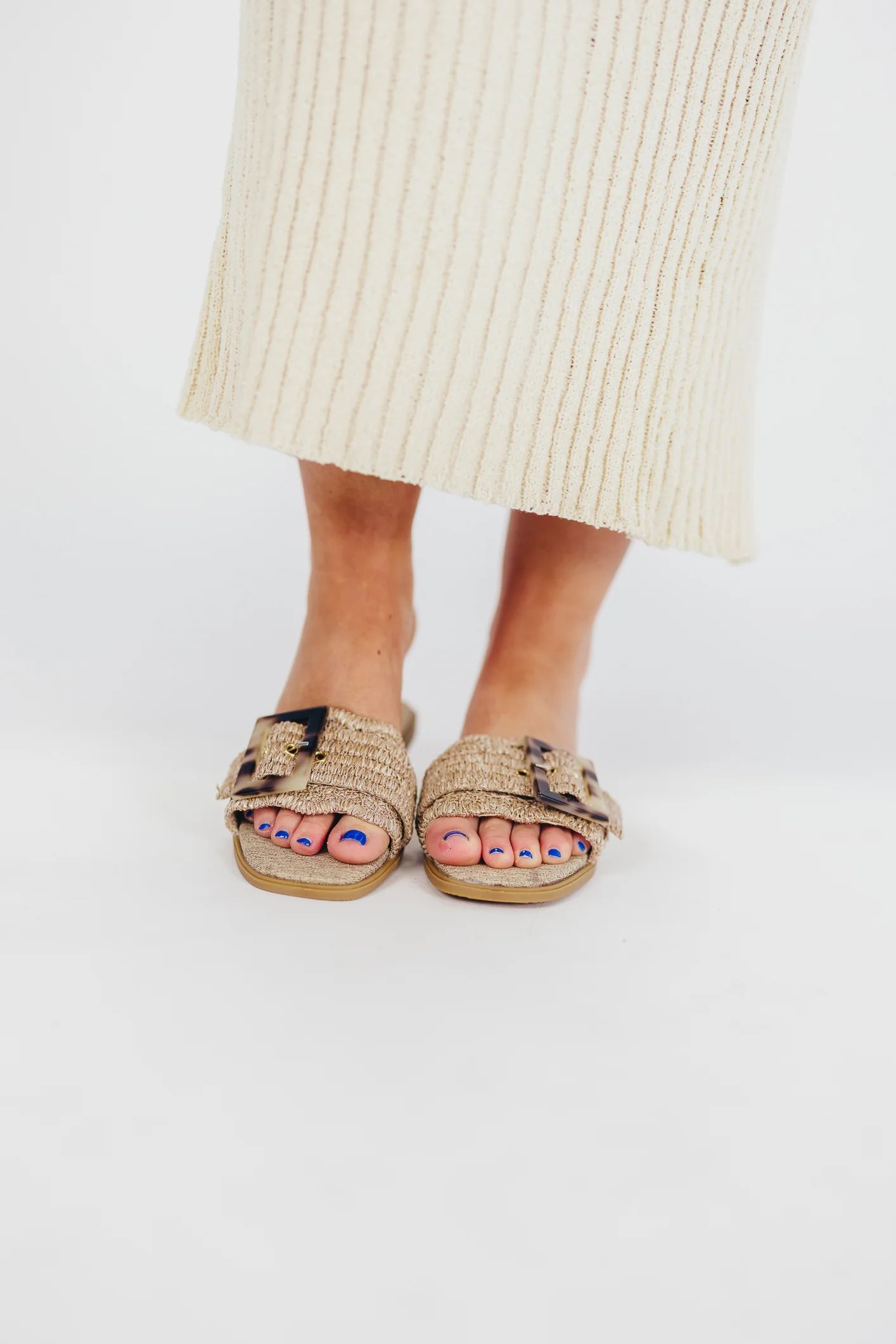 Leslie Raffia Slide with Tortoise Buckle in Taupe | Worth Collective