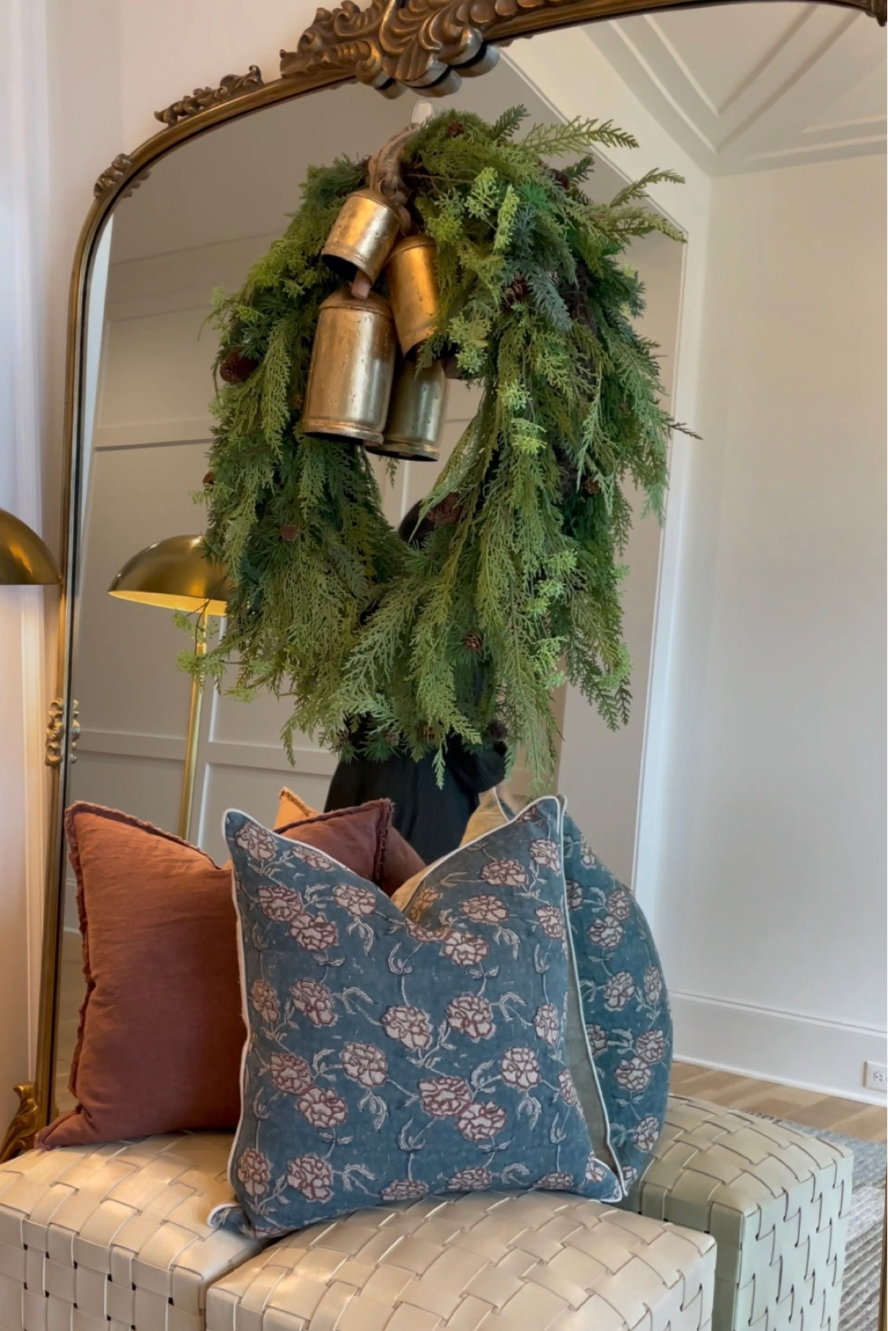 Gorgeous Christmas wreath by McGee and Co !

Christmas decorations, Christmas, Christmas bells, Christmas greenery, Christmas wreath, Christmas garland, bells, Amazon, Christmas, Amazon, Amazon, Christmas bells, Amazon bells, wreath, Christmas wreath

#LTKHolidaySale #LTKHoliday #LTKhome