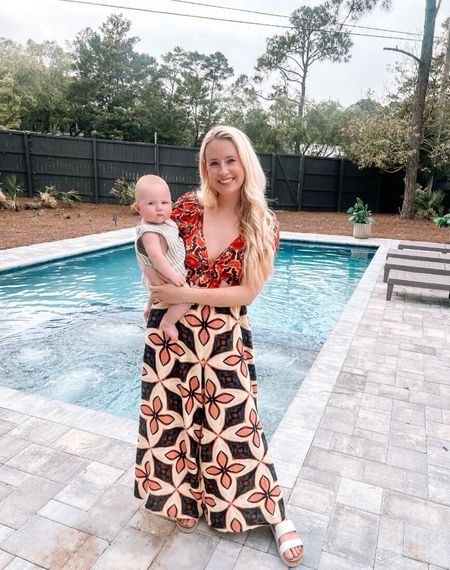 Free people jumpsuit! Obsessed with this print! Perfect for summer/vacation! 


Free people / jumpsuit / resort / vacation / beach / resort style / vacation stylee

