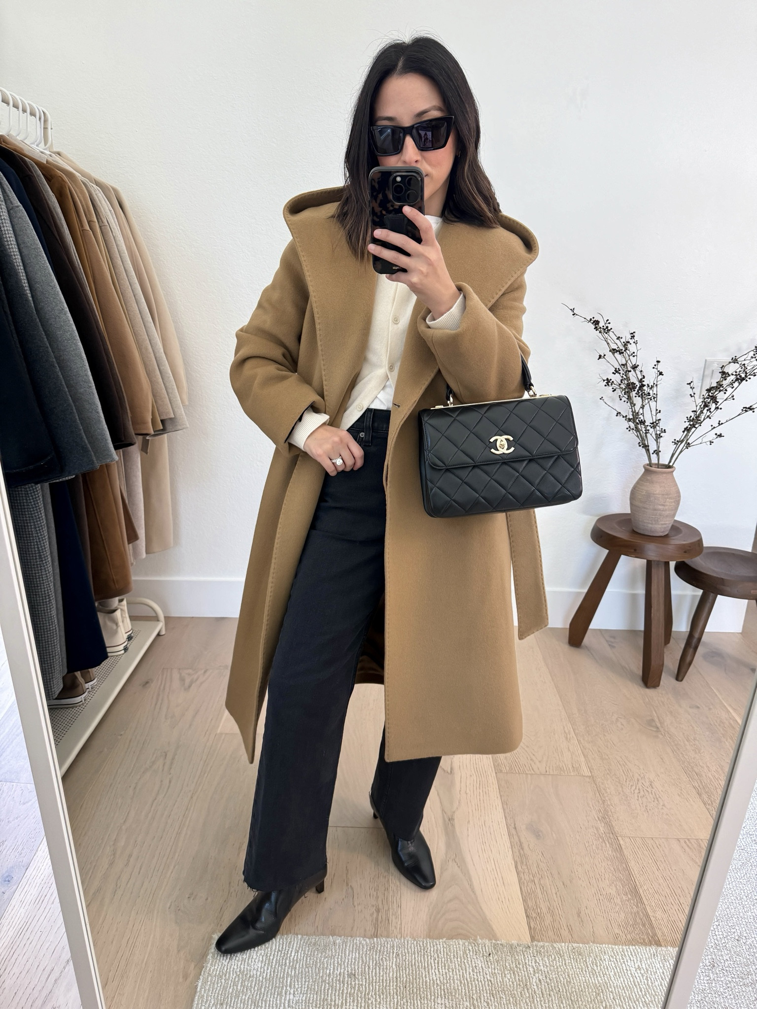 This is the o ly lined coat I own from Aritzia. Classic fit, so size up if you want to wear with a sweater. Heavy and warm. 

Aritzia The Emilie Coat  in Saville Size Small
Aritzia Cashmere Cardigan Small
Aritzia Farrah High Rise Jeans 26, Cut Hems
Madewell Dime Booties 5.5
Chanel Trendy CC Small
YSL Sunglasses

#LTKHoliday #LTKPetite #LTKCyberWeek